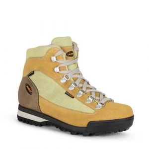 Buty trekkingowe damskie Aku Ultra Light Gtx. Brązowe buty trekkingowe Aku, z materiału, za kostkę, bez zapięcia. Za 449,00 zł.