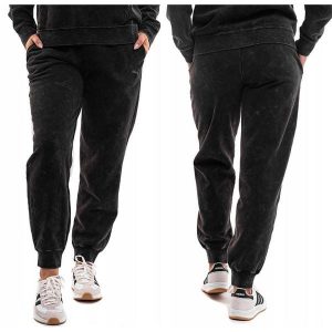 Spodnie Dresowe Damskie Puma Sportowe Dresy Wygodne Treningowe. Czarne spodnie sportowe Puma, bez wzorów, z dresówki, na fitness i siłownię. Za 182,99 zł.