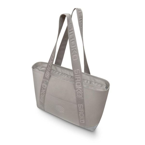 Torba sportowo-podróżna typu tote Fitness Siroko Bootcamp Light Gray. Szare torby podróżne i sportowe SIROKO, bez wzorów, z materiału, duże. Za 205,60 zł.