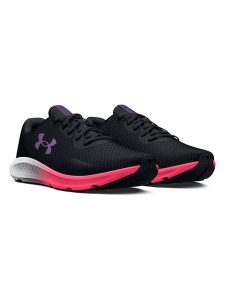 Under Armour Sneakersy w kolorze czarnym rozmiar: 42,5. Czarne trampki Under Armour, bez wzorów, bez zapięcia. Za 113,36 zł.