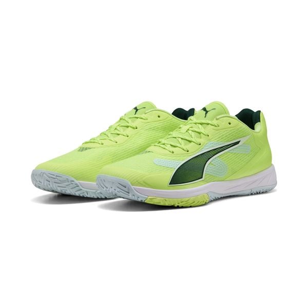 Buty do piłki ręcznej unisex Accelerate Turbo 4 PUMA. Białe buty sportowe Puma, bez wzorów, bez zapięcia, do piłki ręcznej. Za 462,15 zł.