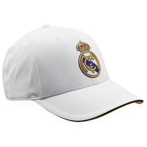 Real Madryt czapka z daszkiem dla dorosłego biała. Białe czapki REAL MADRID, bez wzorów, z elastanu. Za 99,00 zł.