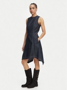 G-Star Raw Sukienka jeansowa D29077-D539 Granatowy Regular Fit. Niebieskie sukienki G-Star Raw, m, bez wzorów, z bawełny, retro, bez kołnierzyka, bez ramiączek. Za 539,99 zł.