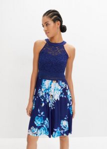 Sukienka z dżerseju z koronką. Czarne sukienki bonprix, bez wzorów, z dżerseju, bez kołnierzyka, bez ramiączek. Za 159,99 zł.