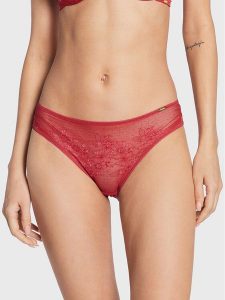Gossard Figi klasyczne Glossies Lace 13003 Czerwony. Czerwone figi Gossard, bez wzorów, z syntetyku. Za 129,99 zł.