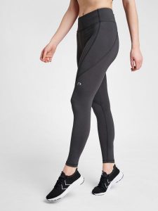 Długie legginsy damskie Newline Hw. Szare legginsy Newline, bez wzorów, z dżerseju, z standardowym stanem, długie. Za 336,00 zł.