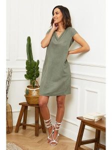 Le Monde du Lin Lniana sukienka w kolorze oliwkowym rozmiar: 36/38. Brązowe sukienki Le Monde du Lin, na co dzień, bez wzorów, ze lnu, klasyczne, bez kołnierzyka, bez ramiączek, mini, proste. Za 130,99 zł.