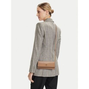 Torebka PINKO. Brązowe torebki klasyczne Pinko, bez wzorów, bez dodatków. Za 519,99 zł.