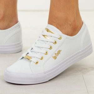 Białe trampki damskie Lee Cooper 4074. Białe trampki Lee Cooper, bez wzorów, z jeansu, bez zapięcia. Za 149,00 zł.