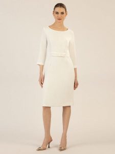 APART Sukienka w kolorze białym rozmiar: 40. Białe sukienki Apart, bez wzorów, z tkaniny, bez kołnierzyka, bez ramiączek, midi. Za 239,99 zł.