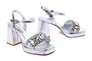 ALMA EN PENA V240455 diva silver, sandały damskie. Szare sandały Alma en Pena, bez wzorów, z gumy, bez obcasa, na obcasie, bez zapięcia. Za 507,92 zł.