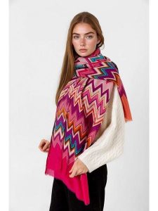 Lucky Bees Szal w kolorze różowym - 180 x 50 cm rozmiar: onesize. Różowe szaliki Lucky Bees, bez wzorów, z materiału. Za 74,11 zł.