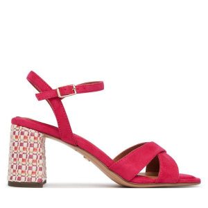 Sandały Tamaris. Czerwone sandały Tamaris, bez wzorów, bez obcasa, na słupku, bez zapięcia. Za 299,99 zł.