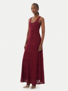 Vero Moda Sukienka koktajlowa Salina 10356493 Fioletowy Regular Fit. Fioletowe kombinezony Vero Moda, l, bez wzorów, z syntetyku, wizytowe, bez kołnierzyka, bez ramiączek. Za 249,99 zł.
