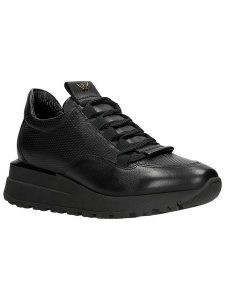 Wojas Skórzane sneakersy w kolorze czarnym rozmiar: 38. Czarne trampki Wojas, bez wzorów, bez zapięcia. Za 311,85 zł.