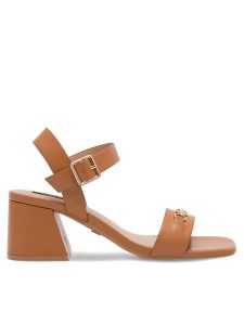 Nine West Sandały 123AL0553 Brązowy. Brązowe sandały Nine West, bez wzorów, z syntetyku, bez obcasa, na słupku, bez zapięcia. Za 149,99 zł.