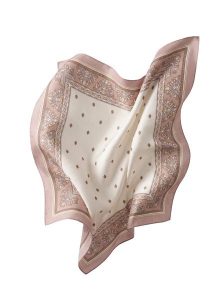 Apaszka damska WINGS beżowa 90x90 cm elegancki orientalny motyw. Czerwone apaszki i chusty WINGS, z aplikacjami, z materiału, eleganckie. Za 49,90 zł.