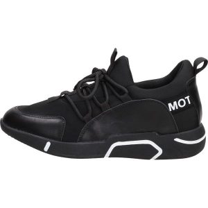Czarne sportowe buty damskie Vinceza 10736. Czarne buty sportowe McKeylor, bez wzorów, ze skóry, bez zapięcia. Za 149,00 zł.