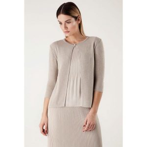 Kardigan w kolorze beżowym. Kardigany marki Far Far Fashion. W wyprzedaży za 99,95 zł.