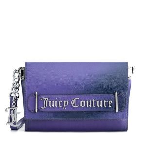 Torebka Juicy Couture. Fioletowe listonoszki Juicy Couture, bez wzorów, bez dodatków. Za 299,99 zł.