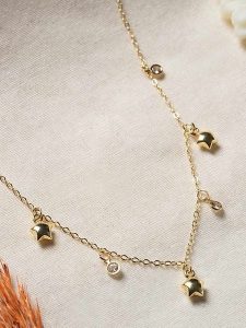 Lodie Silver Pozłacany naszyjnik z elementami ozdobnymi - dł. 42 cm rozmiar: onesize. Szare naszyjniki Lodie Silver, z cyrkonią, metalowe. Za 52,99 zł.