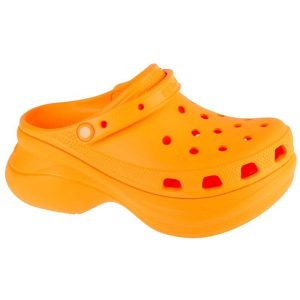 Klapki Crocs Classic Bae Clog 206302-85Q pomarańczowe. Brązowe klapki bez wzorów, z gumy, bez obcasa. Za 401,52 zł.