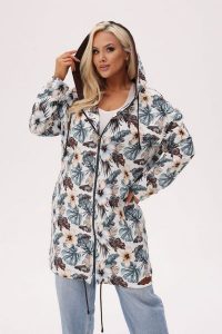 Bluza z kapturem Tropikalna Laguna - lekka jak powiew wiatru PLUS SIZE XXL OVERSIZE JESIEŃ. Zielone bluzy Moda Size Plus Iwanek, na jesień, plus size, bez wzorów, z bawełny, z kapturem. Za 329,90 zł.