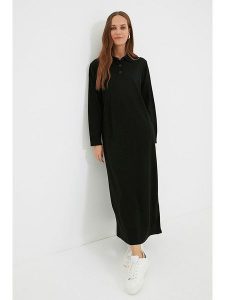 Trendyol Sukienka dzianinowa w kolorze czarnym rozmiar: L/XL. Czarne sukienki Trendyol, l, bez wzorów, z dzianiny, bez kołnierzyka, bez ramiączek, maxi. Za 100,75 zł.