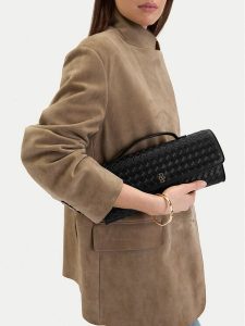 Badura Torebka C-JERRY-01 Czarny. Czarne torebki klasyczne Badura, bez wzorów, z materiału, bez dodatków. Za 229,99 zł.