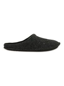 Crocs Kapcie "Classic Slipper" w kolorze czarnym rozmiar: 37/38. Czarne kapcie Crocs, bez wzorów, z materiału. Za 105,95 zł.