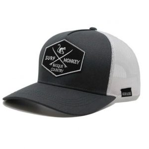 Czapka Trucker - 5 paneli / Recykling / Jeden rozmiar (Szary/Biały). Białe czapki SURF MONKEY, z aplikacjami, z bawełny. Za 135,96 zł.