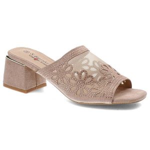 Beżowe Klapki S.Barski Eleganckie Buty Na Obcasie. Brązowe klapki S.BARSKI, w ażurowe wzory, ze skóry ekologicznej, bez obcasa, na obcasie. Za 115,00 zł.