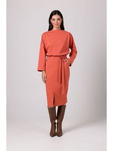Be Wear Sukienka w kolorze pomarańczowym rozmiar: S. Pomarańczowe sukienki Be Wear, s, bez wzorów, z tkaniny, bez kołnierzyka, bez ramiączek, midi. Za 162,49 zł.