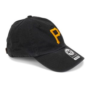 Czapka z daszkiem 47 Brand MLB Pittsburgh Pirates CLEAN UP. Czarne czapki 47 Brand, bez wzorów. Za 89,99 zł.