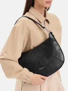 Lasocki Torebka CEO-LSK-L-002-10 Czarny. Czarne torebki klasyczne Lasocki, bez wzorów, ze skóry, bez dodatków. Za 179,99 zł.