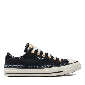 Trampki Converse. Czarne trampki Converse, bez wzorów, bez zapięcia. Za 219,99 zł.