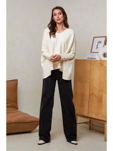 Soft Cashmere Sweter w kolorze kremowym rozmiar: 38/40. Brązowe swetry oversize Soft Cashmere, bez wzorów, z kaszmiru, bez ramiączek. Za 104,99 zł.