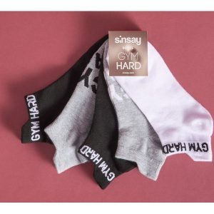 Skarpetki Gym Hard - Jasny szar. Skarpetki marki Sinsay. Za 14,99 zł.