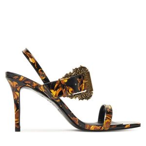 Sandały Versace Jeans Couture. Czarne sandały Versace Jeans Couture, bez wzorów, z jeansu, bez obcasa, na szpilce, bez zapięcia. Za 599,99 zł.