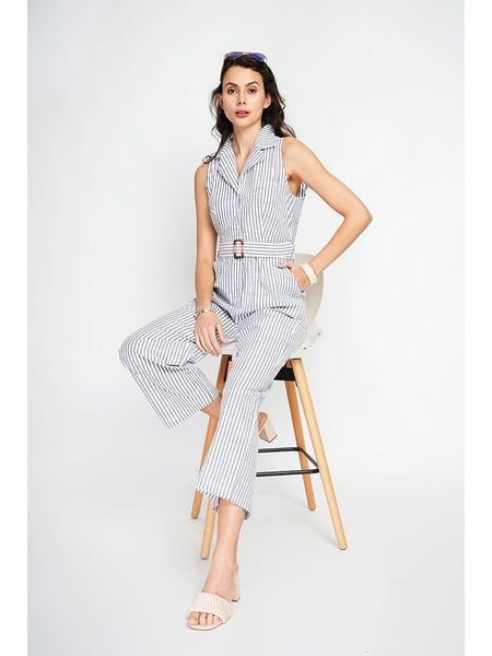 ASSUILI Kombinezon w kolorze szaro-białym rozmiar: 40. Białe kombinezony Assuili, bez wzorów, z tkaniny, klasyczne, bez kołnierzyka, bez ramiączek. Za 118,28 zł.