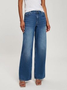 Cross Jeans Dżinsy - Flared fit - w kolorze niebieskim rozmiar: 30W/32L. Niebieskie jeansy Cross Jeans, z aplikacjami, z jeansu. Za 130,81 zł.