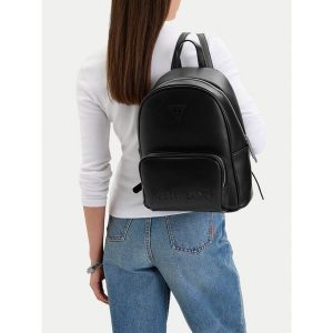 Plecak Guess Jeans. Czarne plecaki Guess Jeans. Za 279,99 zł.