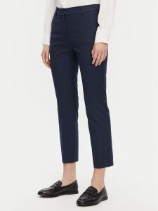 Weekend Max Mara Chinosy Vite 2515131021 Granatowy Slim Fit. Niebieskie chinosy Weekend Max Mara, bez wzorów, z bawełny. Za 449,99 zł.