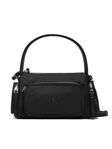 Calvin Klein Torebka Pocket Nylon Bag W/ Strap LV04F3132G Czarny. Czarne torebki klasyczne Calvin Klein, bez wzorów, z materiału, bez dodatków. Za 379,99 zł.