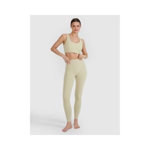 Legginsy do jogi i pilatesu szybkoschnące damskie 4F 4FWSS25TFTIF323. Zielone legginsy 4f, bez wzorów, z elastanu. Za 91,99 zł.