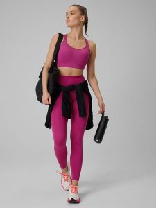 4F Legginsy treningowe szybkoschnące damskie - różowe L. Czerwone legginsy 4f, bez wzorów. Za 119,99 zł.