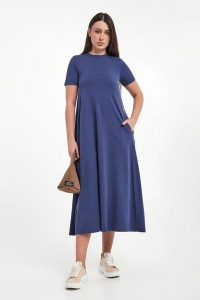 Sukienka midi Elettra ECOALF. Sukienki Ecoalf, s, bez wzorów, bez kołnierzyka, bez ramiączek, midi. Za 439,00 zł.