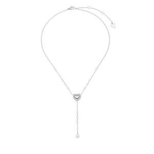 Naszyjnik Guess. Szare naszyjniki Guess, srebrne. Za 399,99 zł.