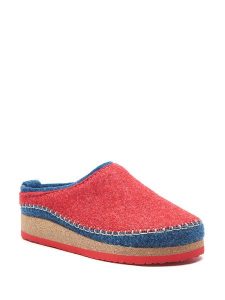 Comfortfusse Wełniane kapcie w kolorze czerwono-niebieskim rozmiar: 38. Czerwone kapcie Comfortfüße, bez wzorów, z materiału. Za 274,99 zł.