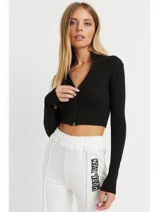 Cool and sexy Koszulka w kolorze czarnym rozmiar: L. Czarne bluzki Cool and sexy, l, bez wzorów, bez kołnierzyka, bez ramiączek. Za 39,99 zł.